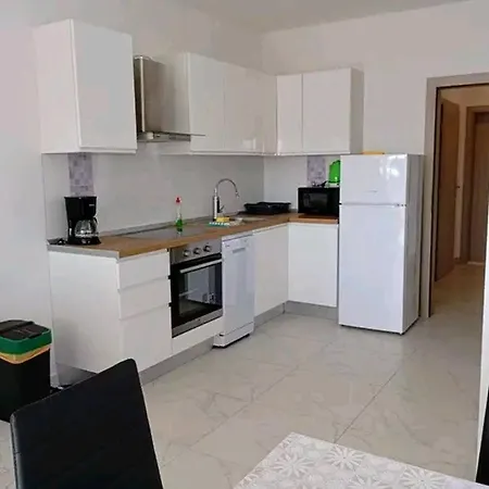 Lägenhet 2 Bed *