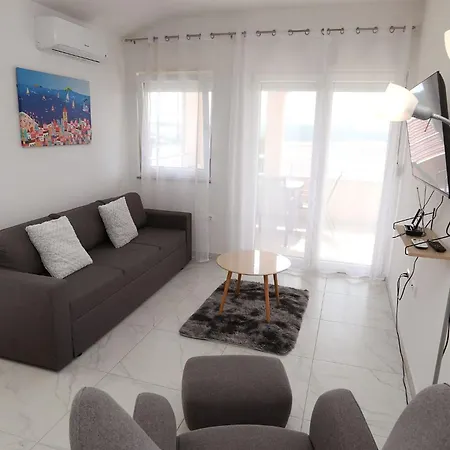 2 Bed * Trogir