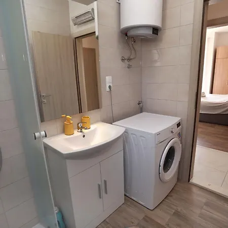 2 Bed