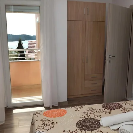 2 Bed Apartamento *